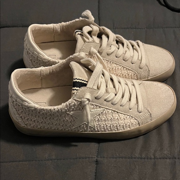 ShuShop Shoes - Womens ShuShop sneakers size 6